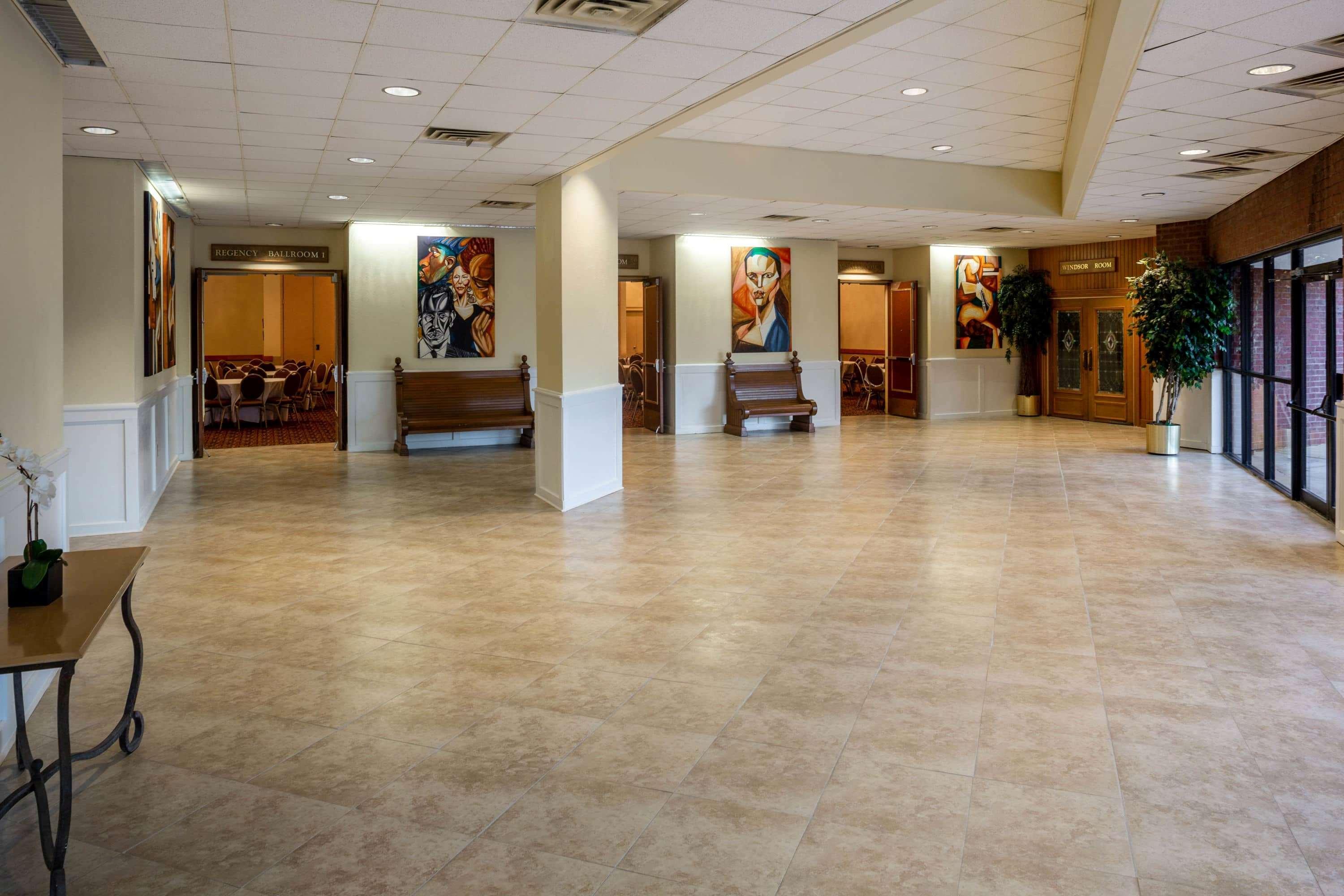 Days Inn & Suites By Wyndham Tallahassee Conf Center I-10 Eksteriør bilde