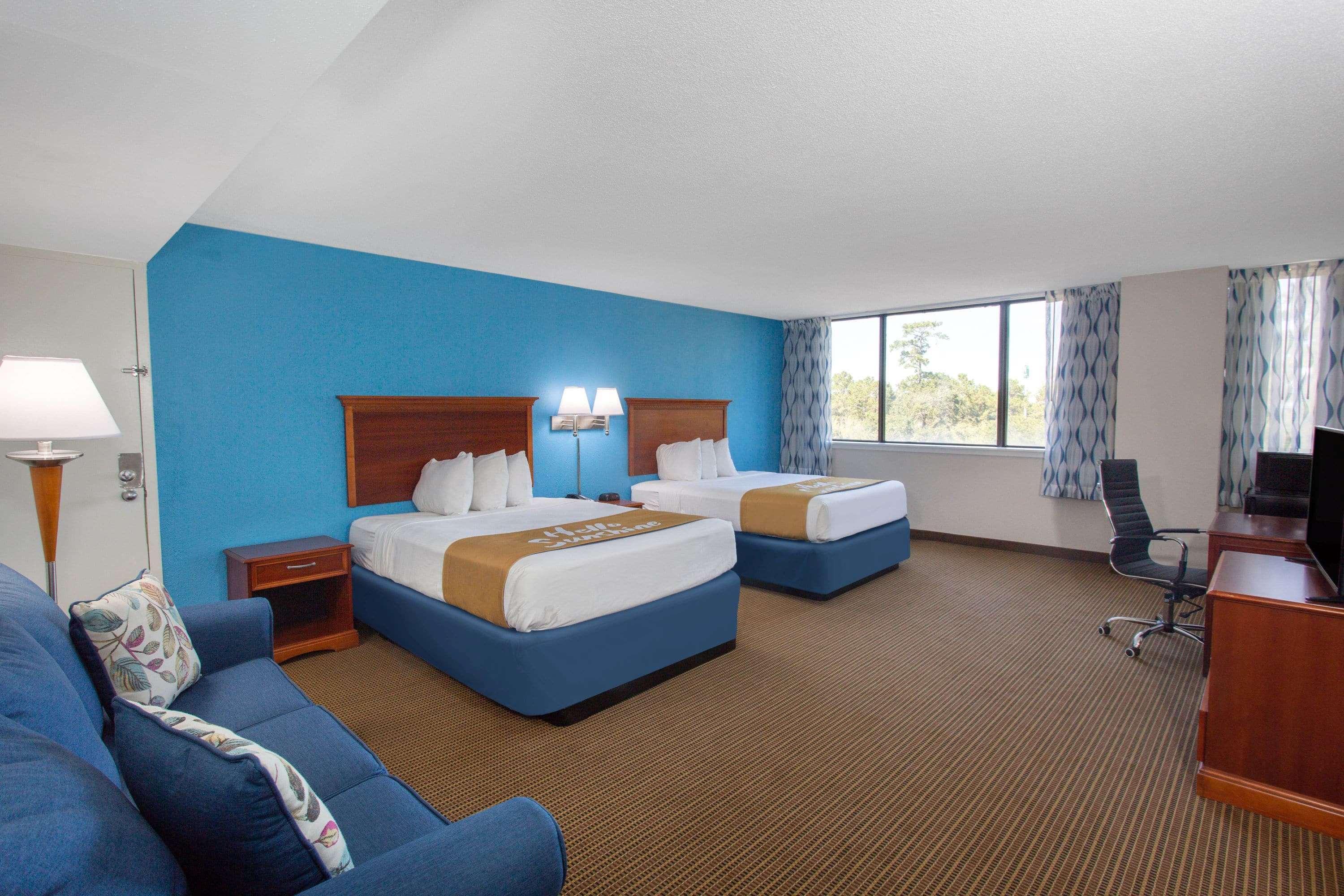 Days Inn & Suites By Wyndham Tallahassee Conf Center I-10 Eksteriør bilde